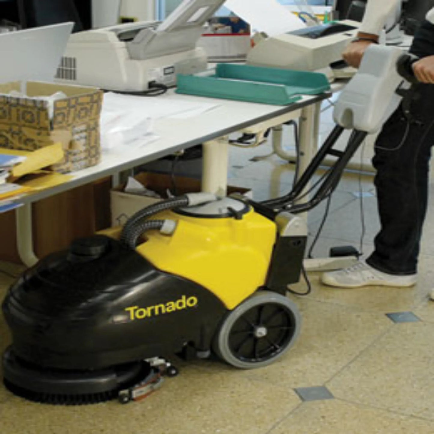 Tornado BD 14/4 Compact Scrubber